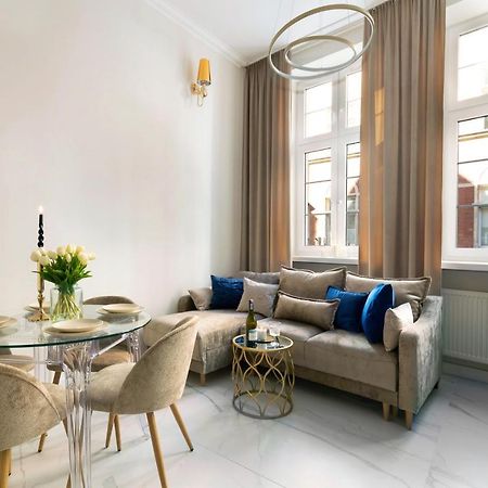 Old Town Premium By Elite Apartments กดัญสก์ ภายนอก รูปภาพ