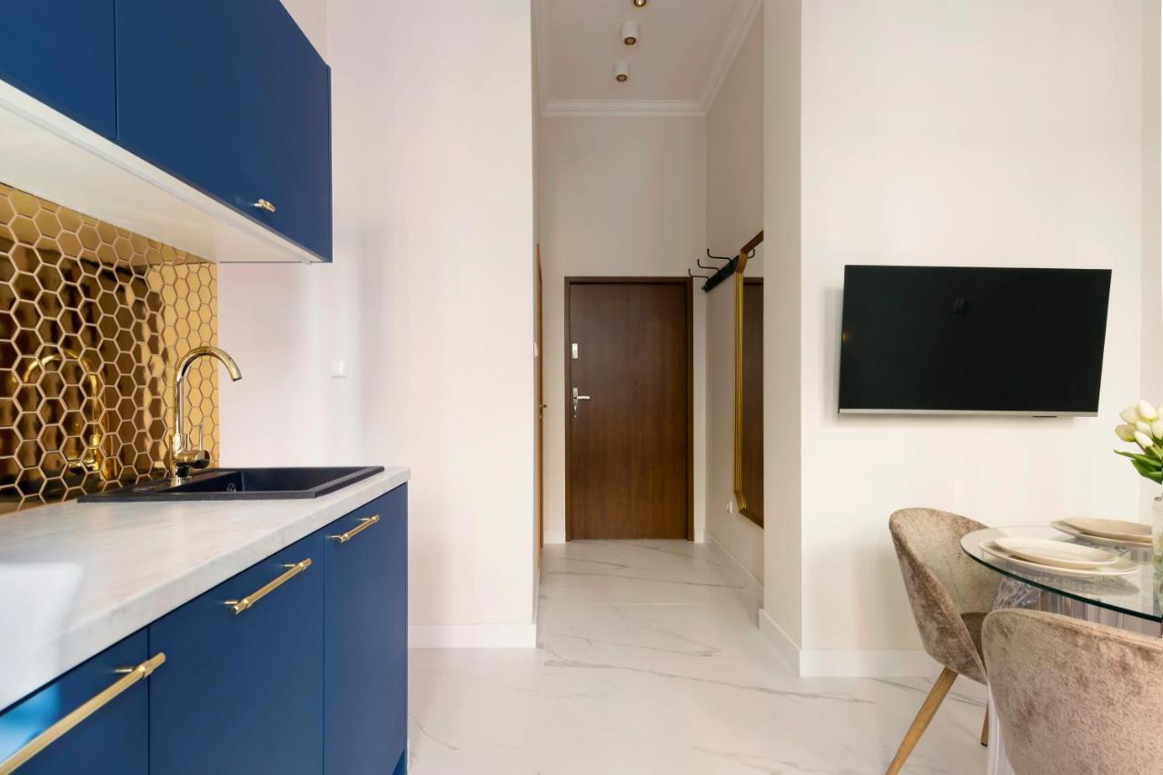 Old Town Premium By Elite Apartments กดัญสก์ ภายนอก รูปภาพ
